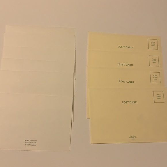 Strawberry Postcards & Berry Notecard Bundle (AS IS) - Picture 3 of 5